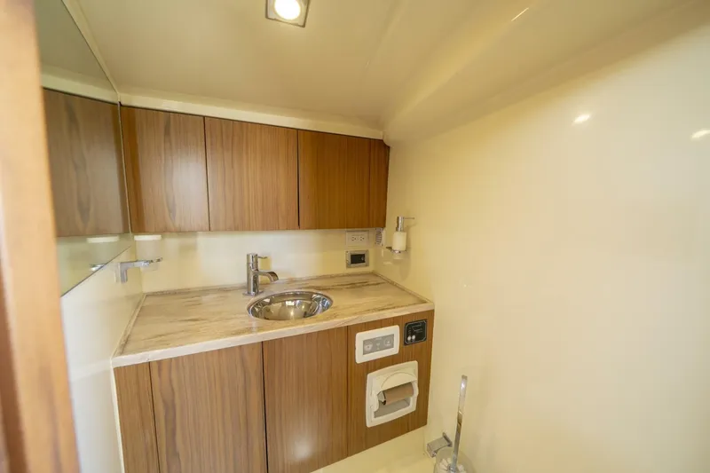 Slide: The Image of 2020 Chris-craft Corsair 34 - Image 52 - 52