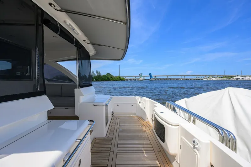 Slide: The Image of 2024 Riviera 46 Sports Motor Yacht - Image 22 - 22