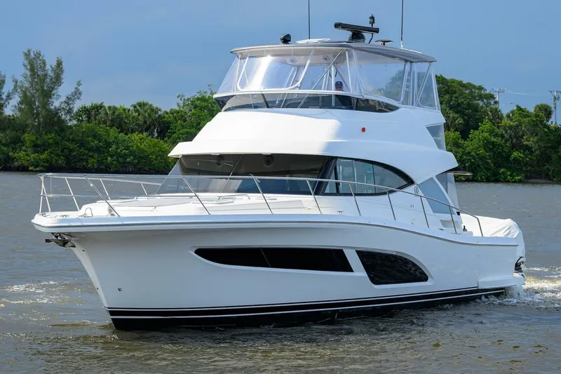 Slide: The Image of 2024 Riviera 46 Sports Motor Yacht - Image 3 - 3