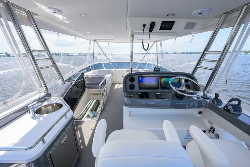 Slide: The Image of 2024 Riviera 46 Sports Motor Yacht - Image 41 - 41