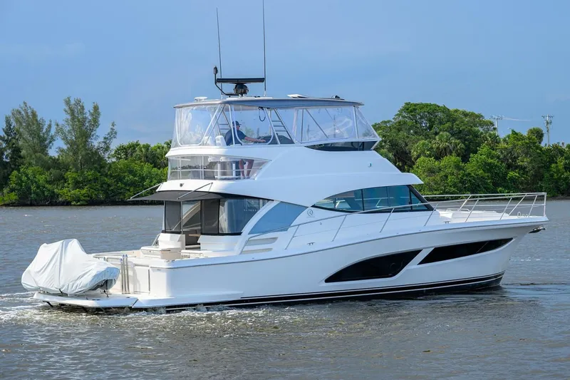 Slide: The Image of 2024 Riviera 46 Sports Motor Yacht - Image 7 - 7