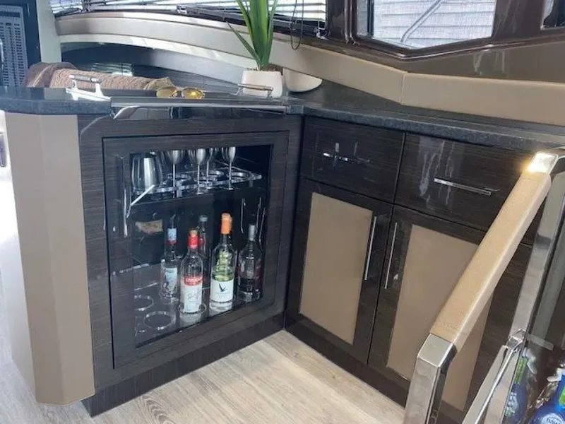 Slide: The Image of 2014 Marquis 63 Sport Yacht - Image 29 - 29