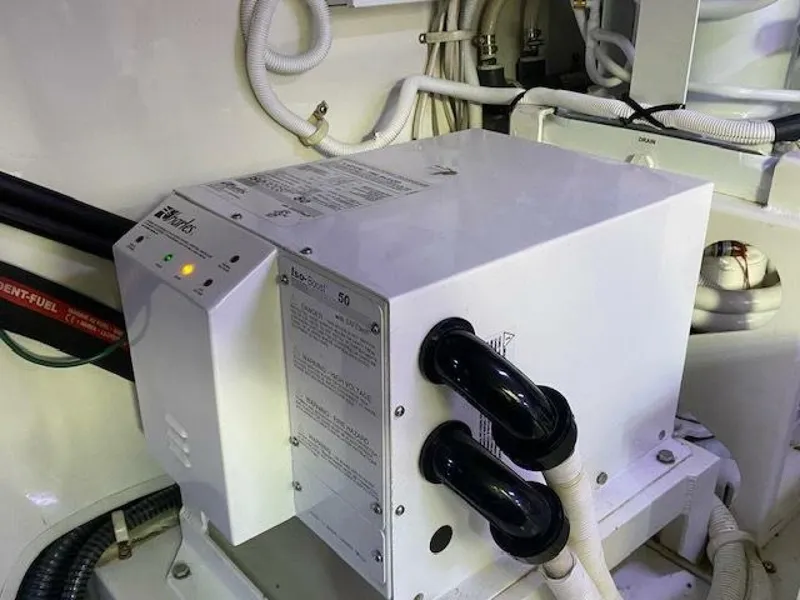 Slide: The Image of 2014 Marquis 63 Sport Yacht - Image 66 - 66