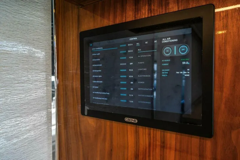 Slide: The Image of 2023 Riviera 5400 Sport Yacht - Image 25 - 25