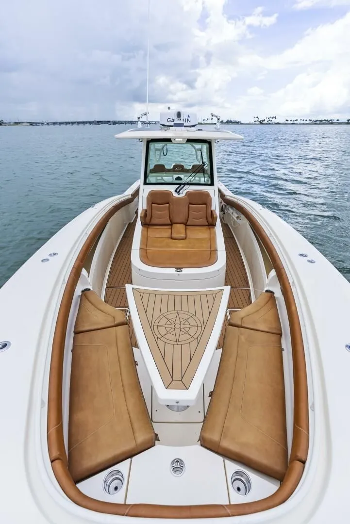 Slide: The Image of 2018 Scout 355 Lxf - Image 24 - 24