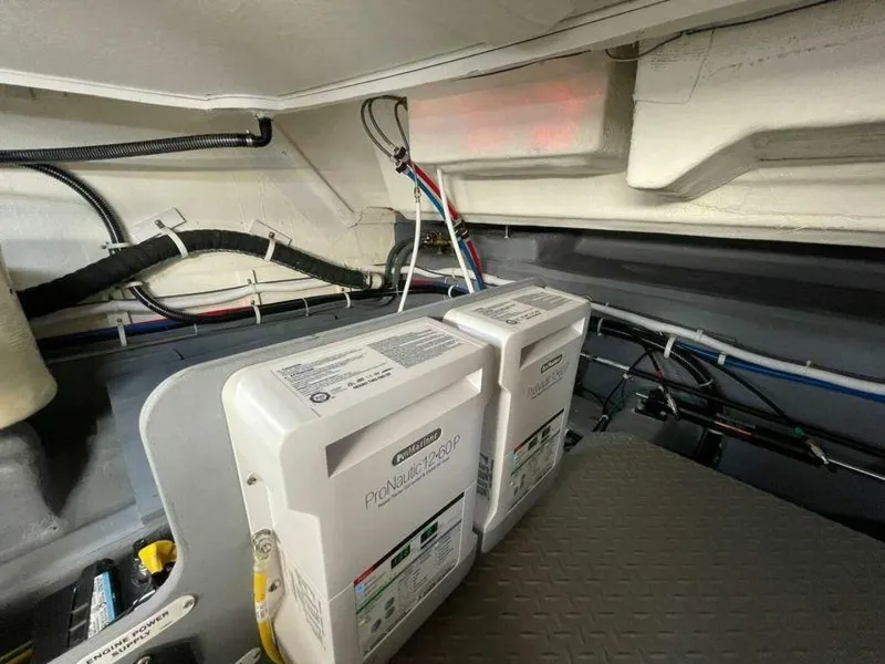 Slide: The Image of 2020 Carver C36 Command Bridge - Image 42 - 42