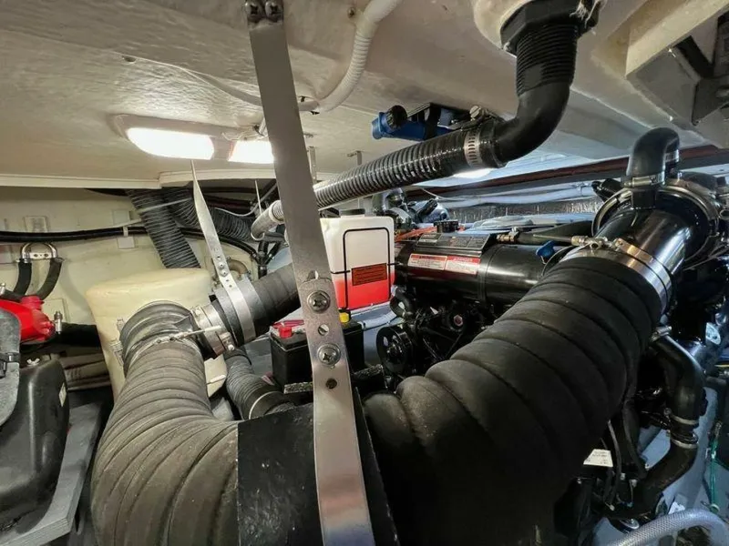 Slide: The Image of 2020 Carver C36 Command Bridge - Image 55 - 55