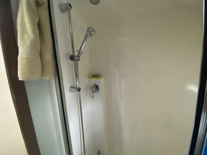 Slide: The Image of 2020 Carver C36 Command Bridge - Image 95 - 95