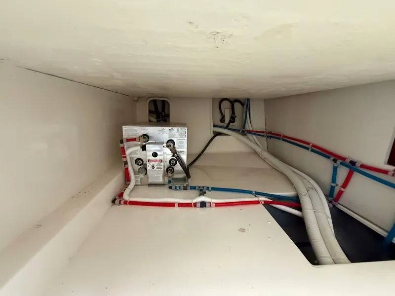 Slide: The Image of 2020 Carver C36 Command Bridge - Image 101 - 101