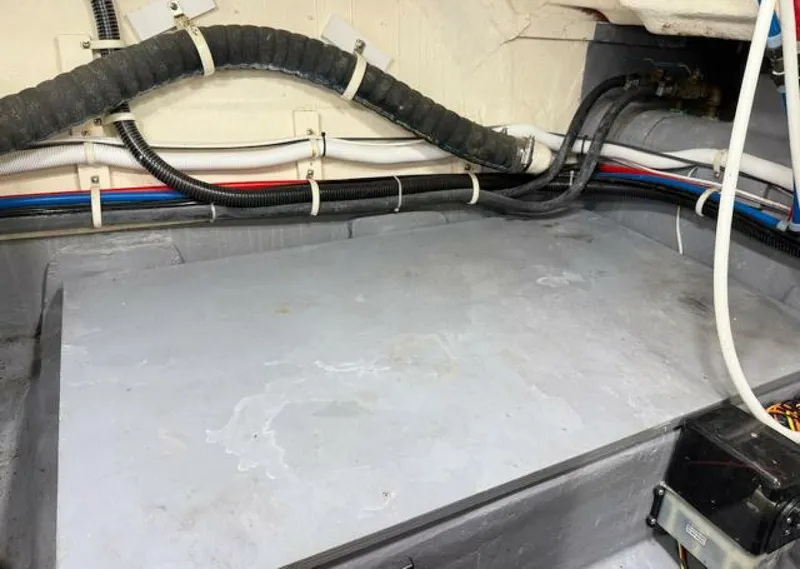 Slide: The Image of 2020 Carver C36 Command Bridge - Image 105 - 105