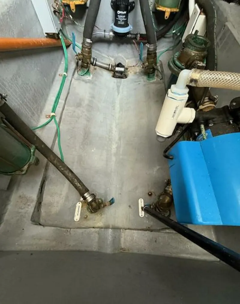 Slide: The Image of 2020 Carver C36 Command Bridge - Image 106 - 106