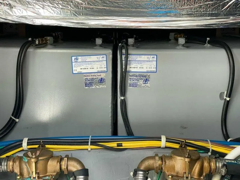 Slide: The Image of 2020 Carver C36 Command Bridge - Image 47 - 47