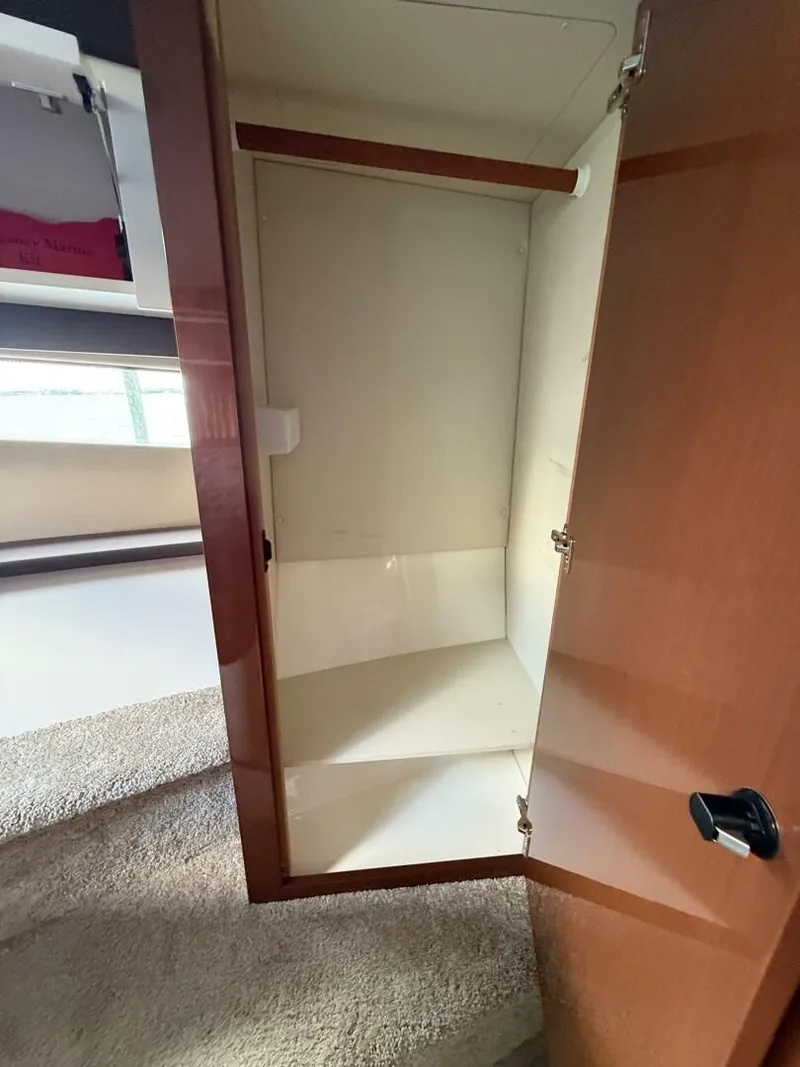 Slide: The Image of 2020 Carver C36 Command Bridge - Image 92 - 92