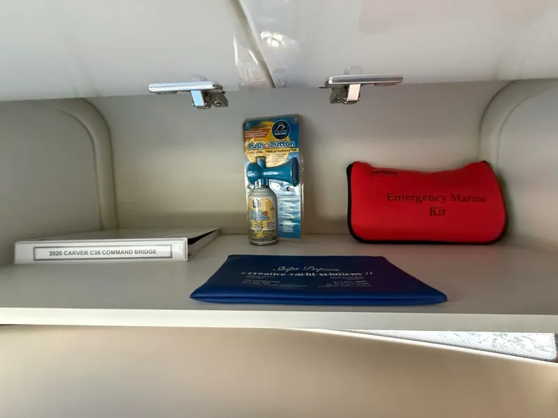 Slide: The Image of 2020 Carver C36 Command Bridge - Image 93 - 93