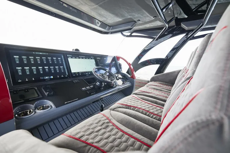 Slide: The Image of 2024 Midnight Express 52 Vitesse - Image 40 - 40