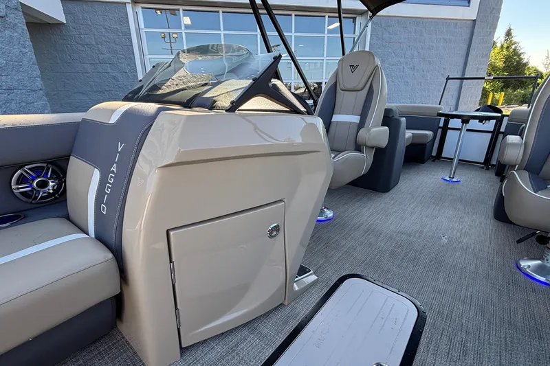 Slide: The Image of 2026 Viaggio Z24U boat interior with modern seating and sleek design. - 27