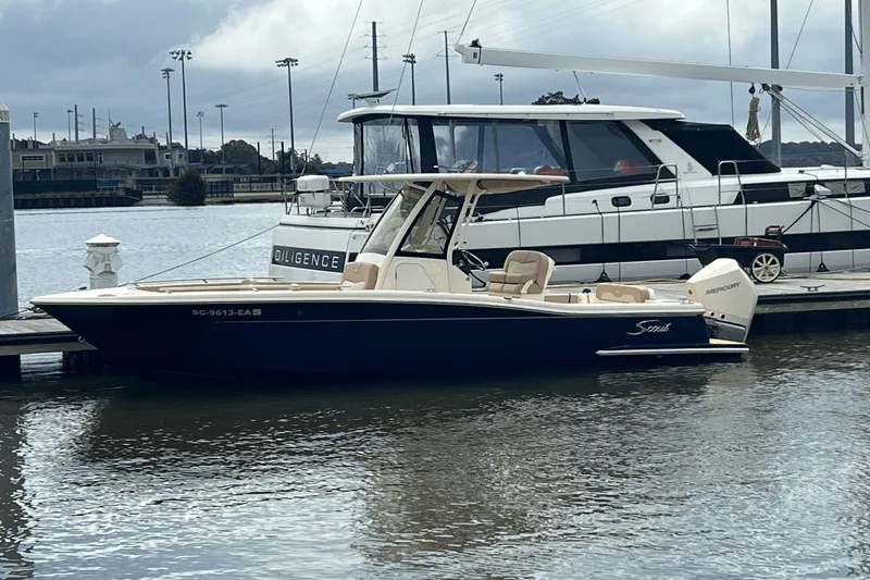 Slide: The Image of Scout 240 XSF 2022 - 2