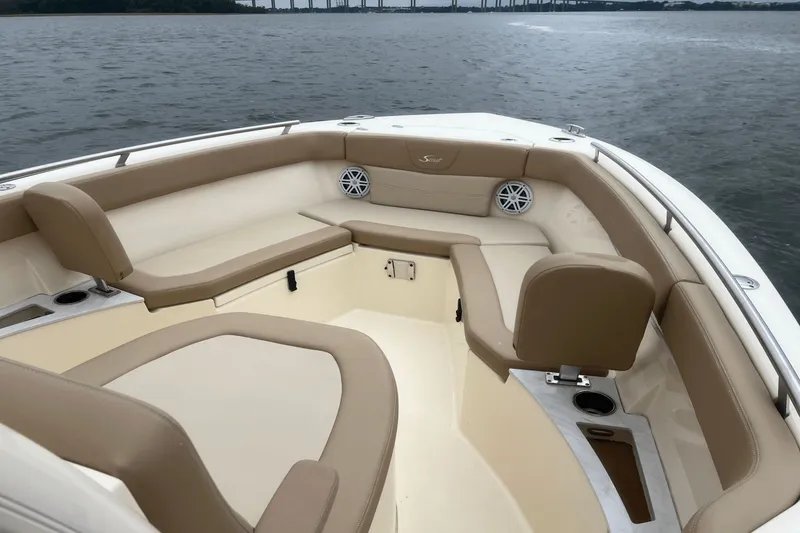 Slide: The Image of Scout 240 XSF 2022 - 21