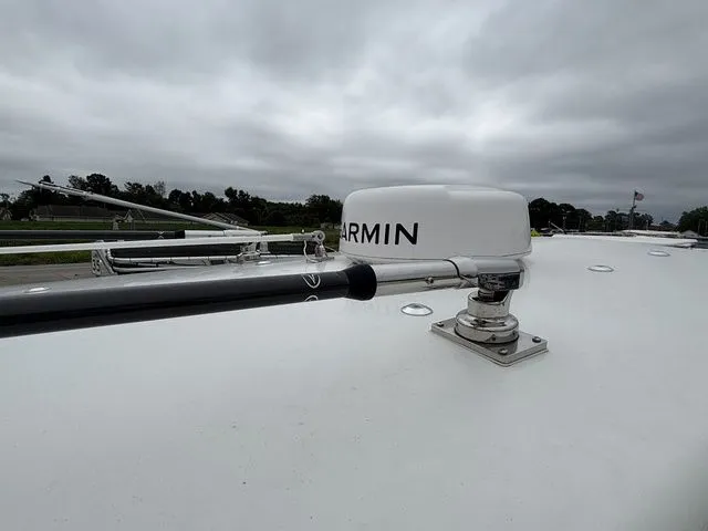 Slide: The Image of Pair Customs 25 Center Console 2024 - 7