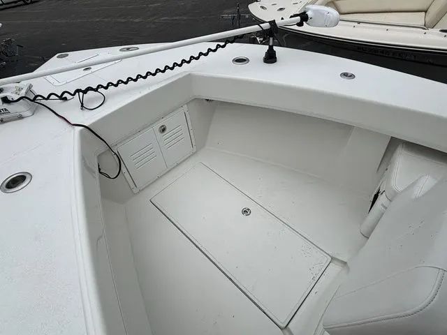 Slide: The Image of Pair Customs 25CC 2024 - 8