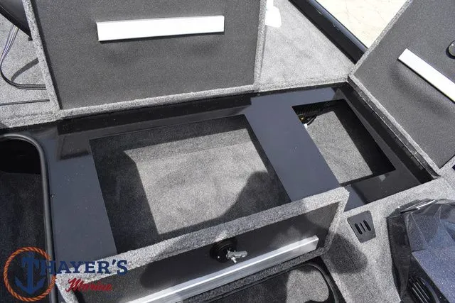 Slide: The Image of Ranger RT178 2025 - 16