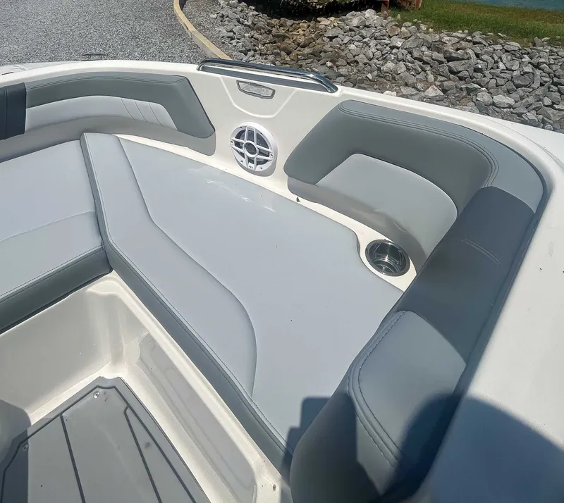 Slide: The Image of Chaparral 21 SSi 2026 - 13