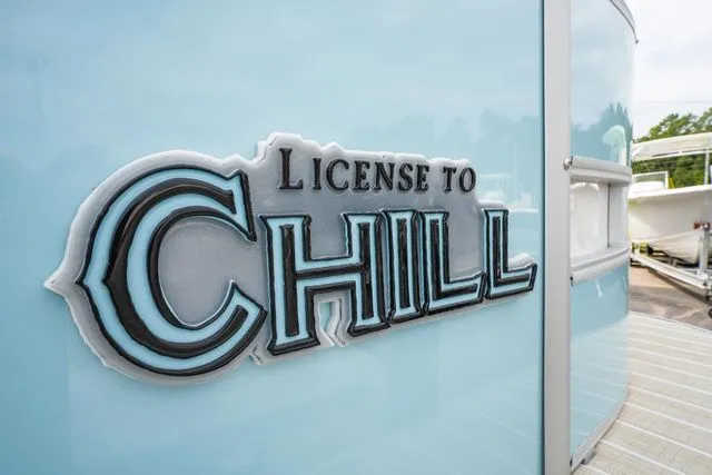 Slide: The Image of South Bay S224E Chill Entertainment 2.75 2026 - 9
