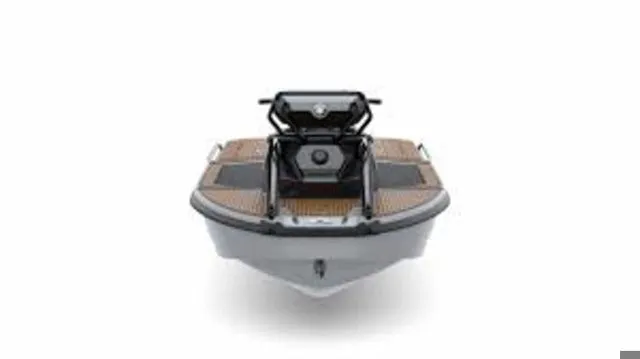 Slide: The Image of Yamaha Crosswave® 2026 - 6