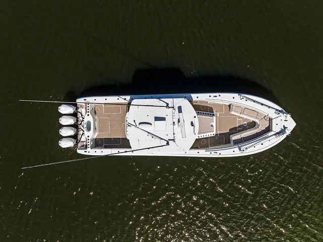 Slide: The Image of Yellowfin 42 Offshore 2009 - 74