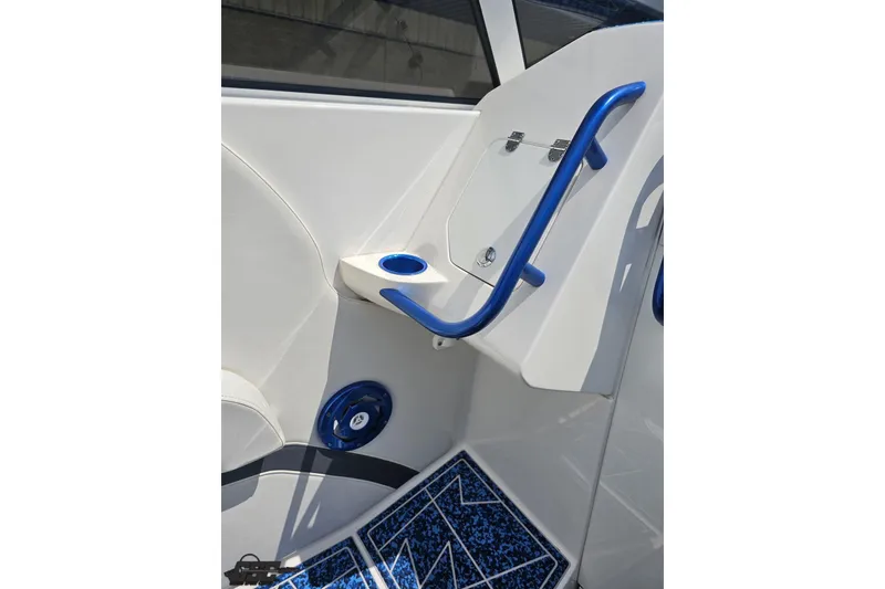 Slide: The Image of 2007 Fountain 42 Lightning boat interior with blue accents and modern design elements. - 53