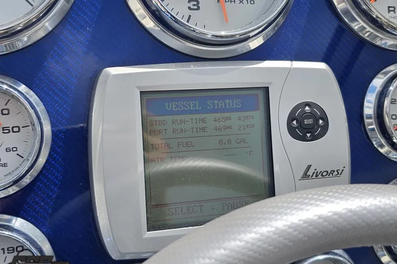 Slide: The Image of Dashboard of 2007 Fountain 42 Lightning boat with Livorsi vessel status display. - 61