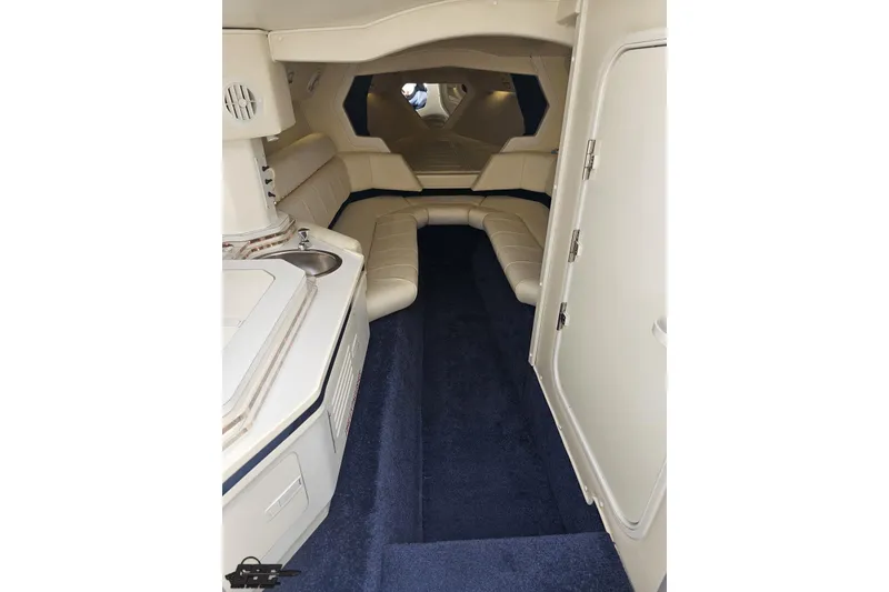 Slide: The Image of Interior of 2007 Fountain 42 Lightning boat with plush seating and modern amenities. - 68