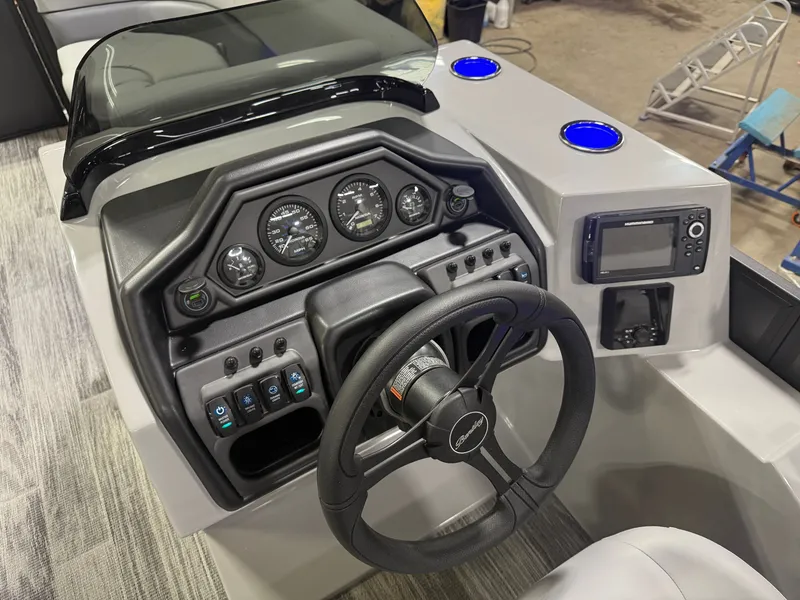 Slide: The Image of Bentley Pontoons Legacy 220 Swingback & Honda 4-Stroke EFI 2026 - 11