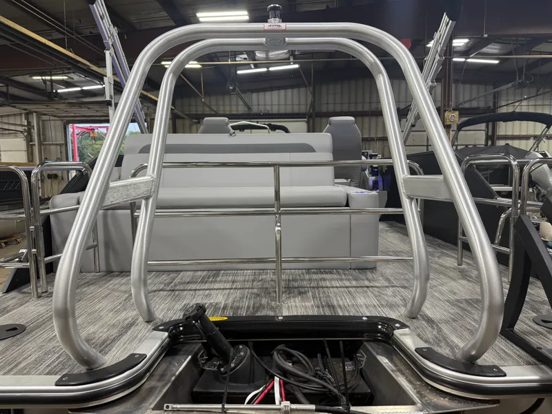 Slide: The Image of Bentley Pontoons Legacy 220 Swingback & Honda 4-Stroke EFI 2026 - 40