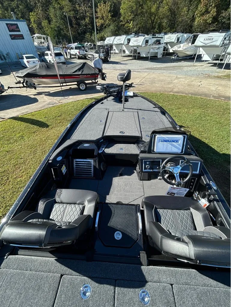 Slide: The Image of Ranger Z520RC 2026 - 10