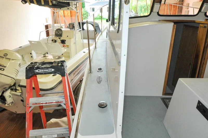 Slide: The Image of Holland 32 - Dorsey Dee - Weather Decks - 32