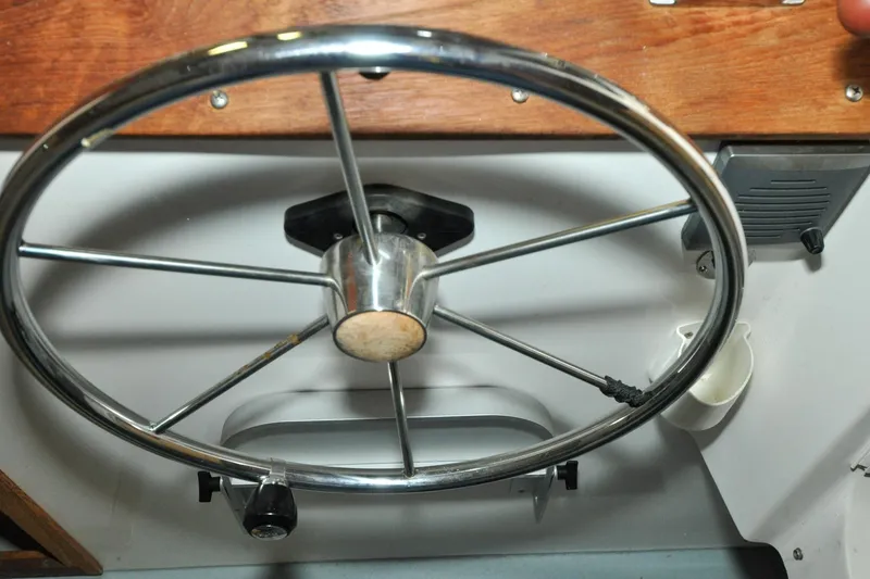 Slide: The Image of Holland 32 - Dorsey Dee - Pilot Salon - Helm Station - Helm - 60