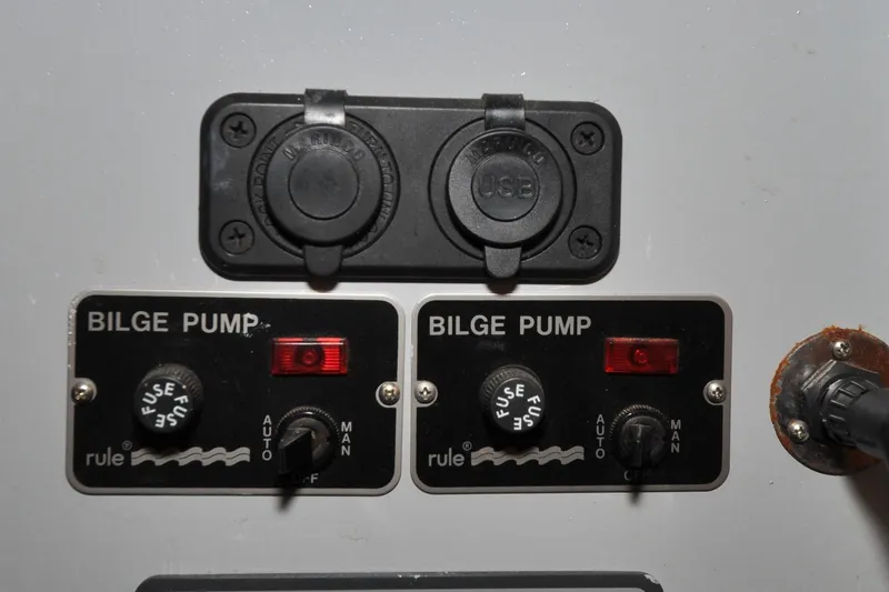 Slide: The Image of Holland 32 - Dorsey Dee - Cabin - 67