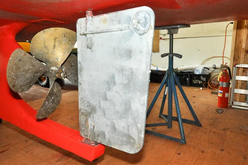 Slide: The Image of Holland 32 - Dorsey Dee - In Storage - Rudder - 7