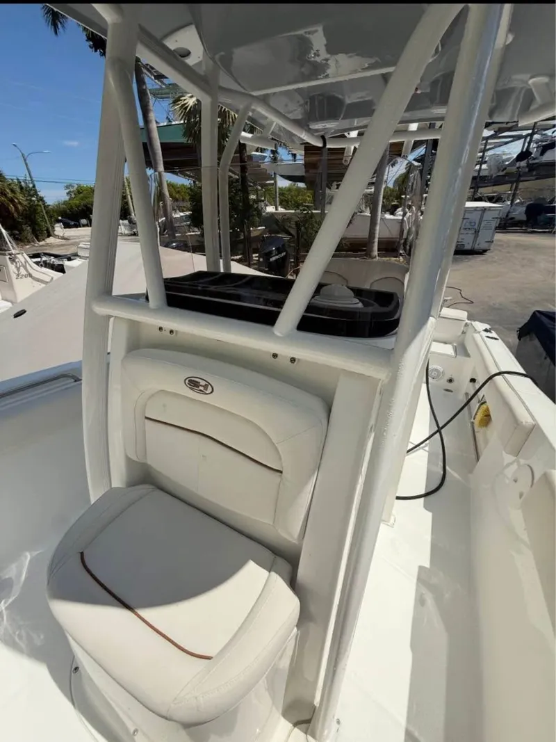 Slide: The Image of Sea Hunt Ultra 234 2021 - 7