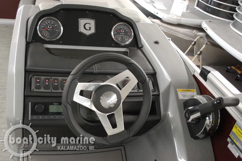 Slide: The Image of Godfrey Monaco 215 SB 2023 - 9