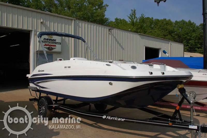 Slide: The Image of Hurricane SunDeck Sport SS 188 I/O 2025 - 1