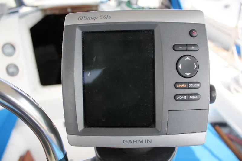 Slide: The Image of Garmin GPSmap 541s on 1988 Pearson 31 sailboat cockpit. - 18