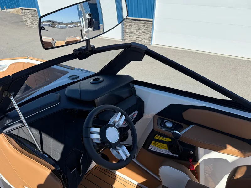 Slide: The Image of Nautique Super Air Nautique S23 2025 - 7
