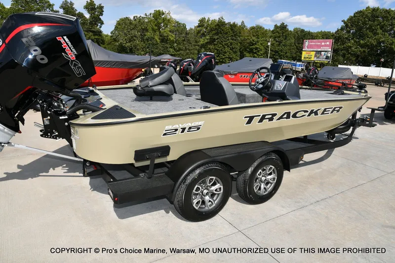 Slide: The Image of Tracker Savage 215 w/200HP Mercury Pro-XS 2026 - 21