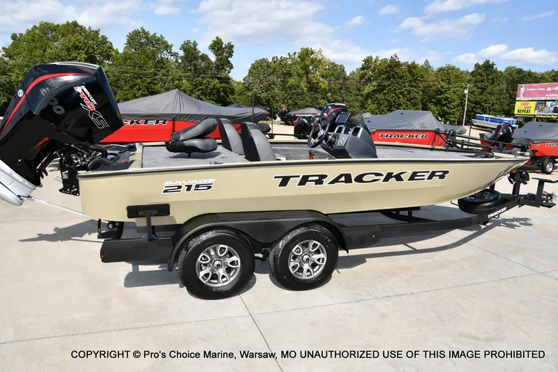 Slide: The Image of Tracker Savage 215 w/200HP Mercury Pro-XS 2026 - 22