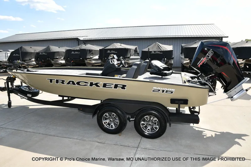 Slide: The Image of Tracker Savage 215 w/200HP Mercury Pro-XS 2026 - 27