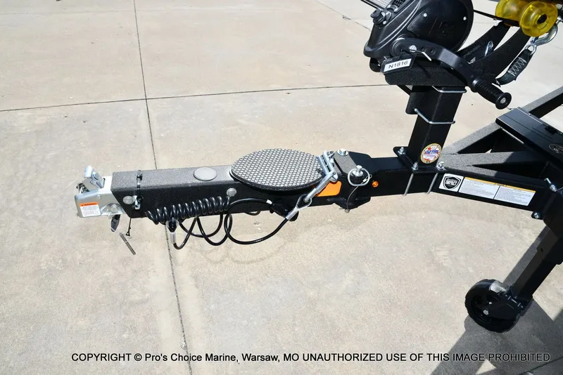 Slide: The Image of Nitro Z21 XL Dual Console 2026 - 31