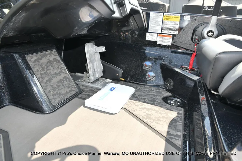 Slide: The Image of Nitro Z21 XL Dual Console 2026 - 44