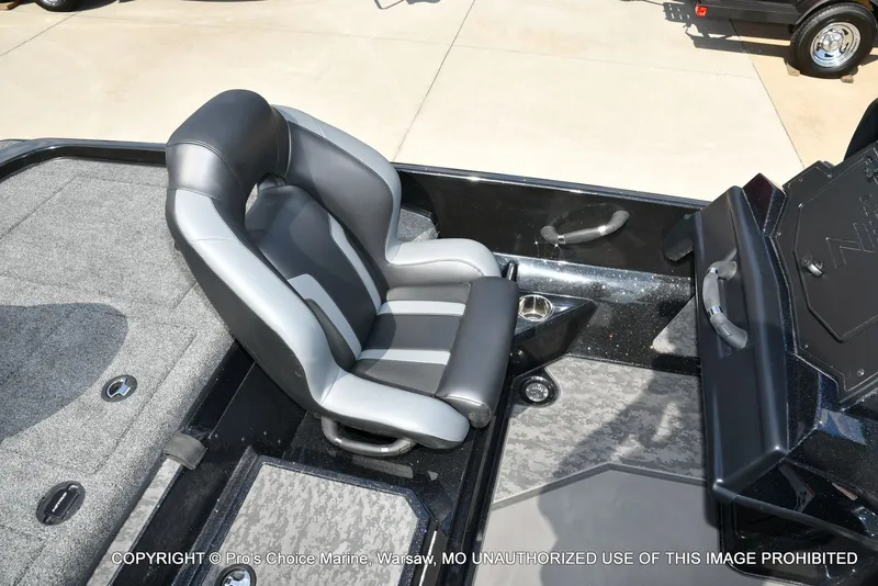 Slide: The Image of Nitro Z21 XL Dual Console 2026 - 45